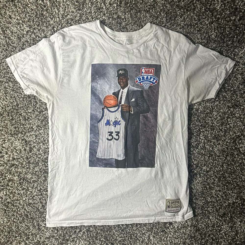 Mitchell & Ness Shaquille O'Neal Orlando Magic NBA Draft Day Graphic T-Shirt Men